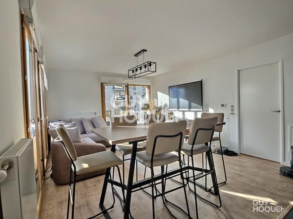 TRES BEAU 4 PIECES + GRAND BALCON + PARKING