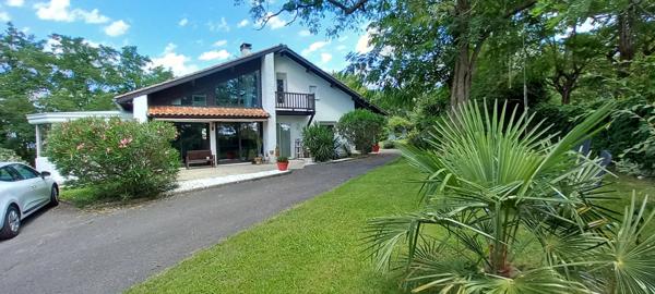 Briscous (64240) Maison 7 pièces 155m² sur 2000m² au calme