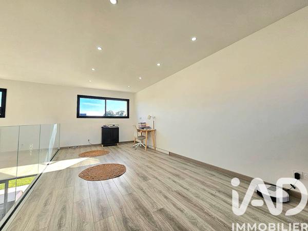 Maison à vendre 5 pièces 180 m² Octeville-sur-Mer