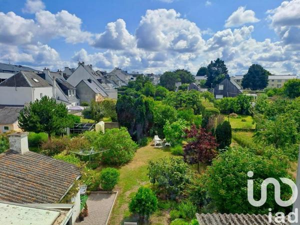 Maison 9 pièces de 163 m² à Locmiquélic (56570)