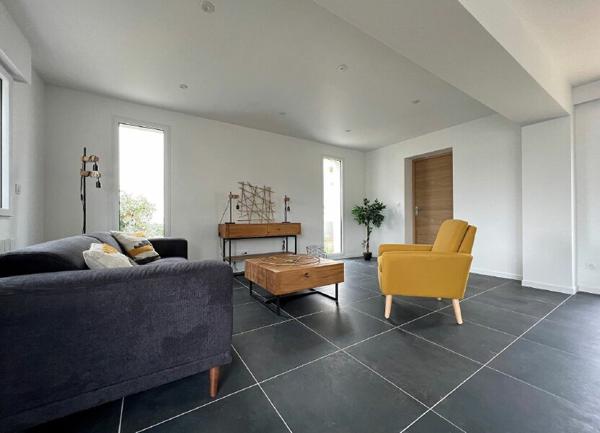 Maison à vendre    4 pièces •  Le Pouliguen