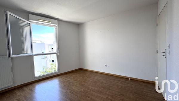Appartement 2 pièces de 41 m² à Bron (69500)