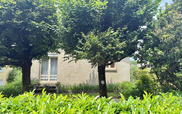 Maison à vendre    5 pièces •  Lacrouzette