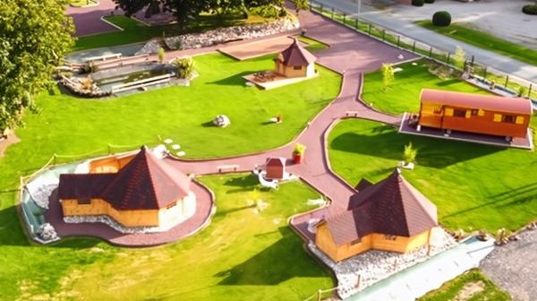 Saint-Pol-sur-Ternoise (62130) Ferme authentiques et 6 gîtes sur 1.5 hectares (terrain constructible)