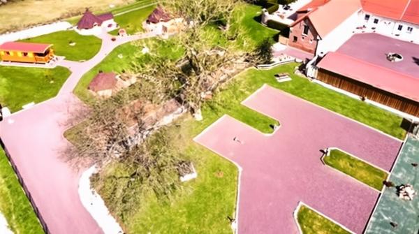 Saint-Pol-sur-Ternoise (62130) Ferme authentiques et 6 gîtes sur 1.5 hectares (terrain constructible)