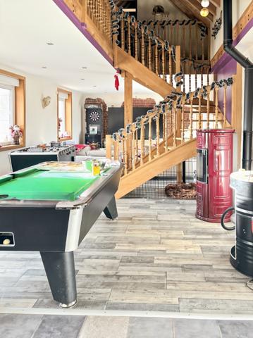 Saint-Pol-sur-Ternoise (62130) Ferme authentiques et 6 gîtes sur 1.5 hectares (terrain constructible)