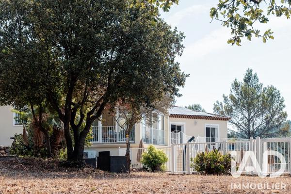 Maison à vendre 5 pièces 206 m² Cuers