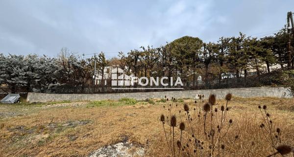 À vendre Terrain 450 m² - Digne-les-bains 04000