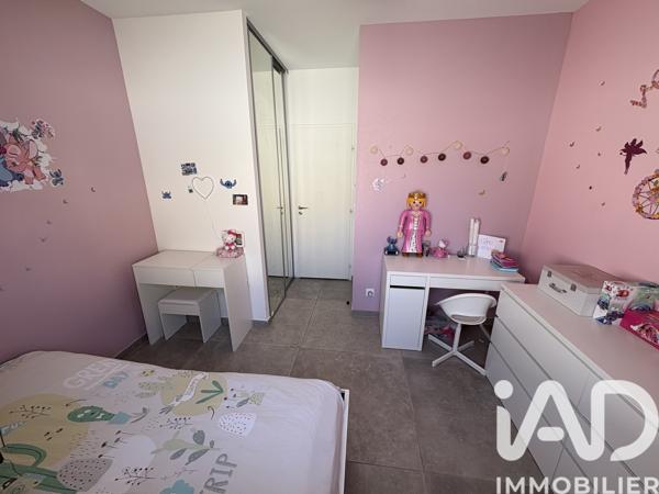 Maison à vendre 5 pièces 132 m² Saint-Cyr-sur-Mer
