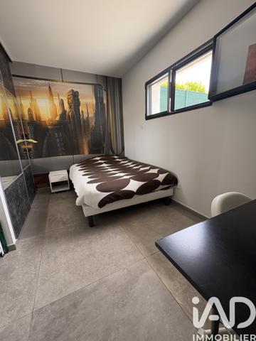 Maison à vendre 5 pièces 132 m² Saint-Cyr-sur-Mer