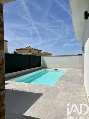 Maison à vendre 5 pièces 132 m² Saint-Cyr-sur-Mer