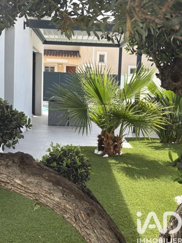 Maison à vendre 5 pièces 132 m² Saint-Cyr-sur-Mer