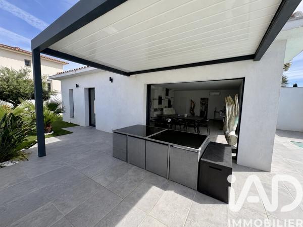 Maison à vendre 5 pièces 132 m² Saint-Cyr-sur-Mer