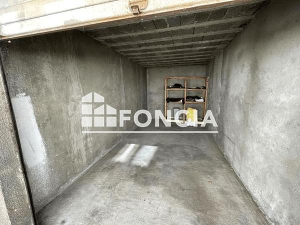 Location Parking 1 m² - 58 RUE DES EAUX CLAIRES Grenoble 38100