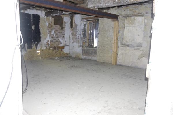 Maison à vendre 8 pièces AIGNAN (32) d'une surface de 250 m² +105 m² espace commercial ou autre.