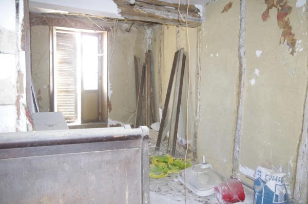 Maison à vendre 8 pièces AIGNAN (32) d'une surface de 250 m² +105 m² espace commercial ou autre.