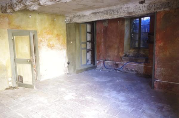 Maison à vendre 8 pièces AIGNAN (32) d'une surface de 250 m² +105 m² espace commercial ou autre.