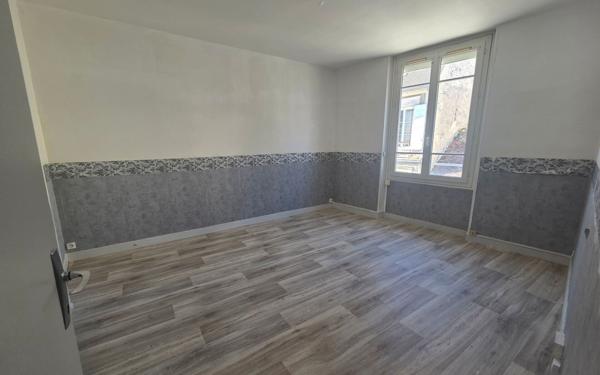 Appartement à louer    3 pièces •  Château-Thierry