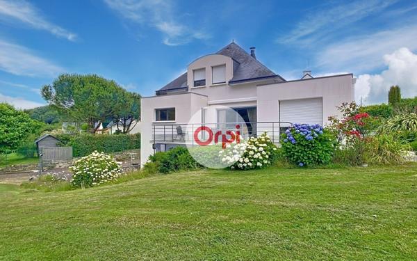 Maison à vendre    5 pièces •  Elven