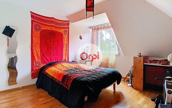 Maison à vendre    5 pièces •  Elven