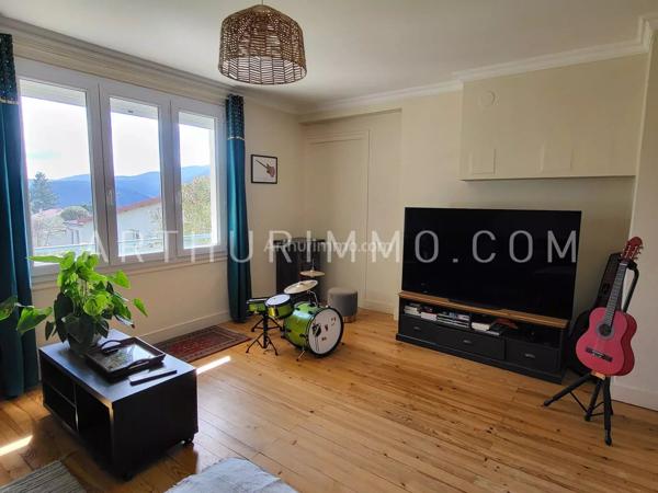 Vente Maison 9 pièces 205 m2 à Annonay