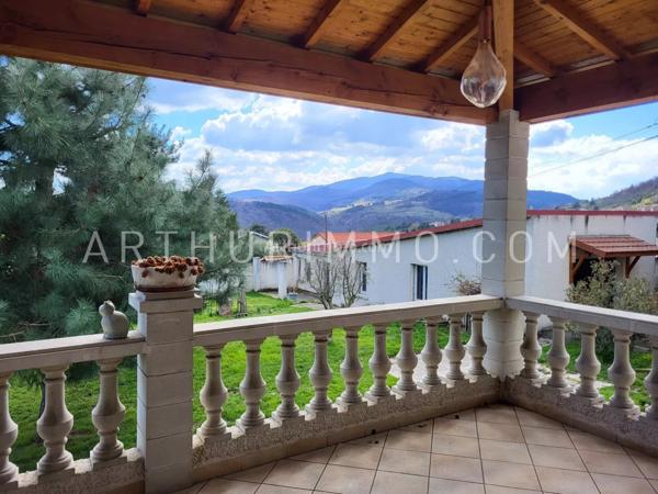 Vente Maison 9 pièces 205 m2 à Annonay