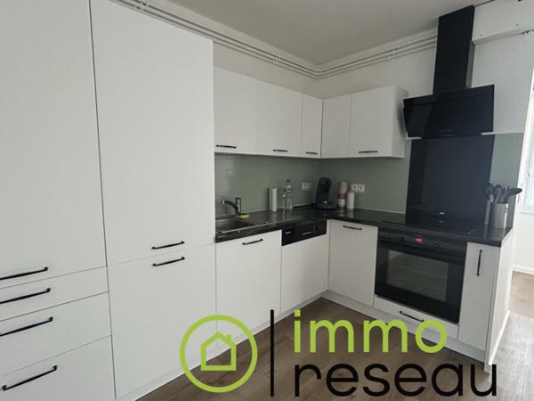 Maison à LA CHAPELLE D'ARMENTIERES (59930)