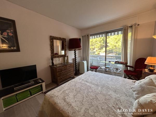 VENTE VIAGER OCCUPE DANS UNE RESIDENCE GRAND STANDING