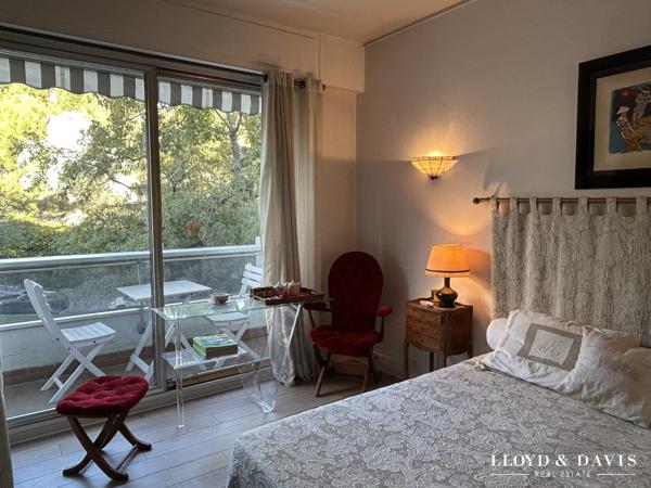 VENTE VIAGER OCCUPE DANS UNE RESIDENCE GRAND STANDING