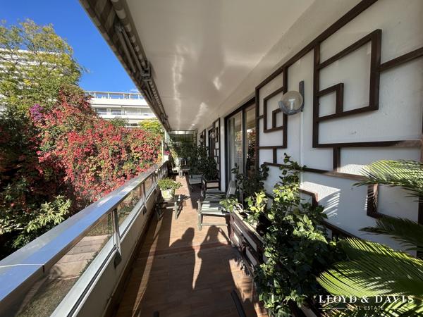 VENTE VIAGER OCCUPE DANS UNE RESIDENCE GRAND STANDING