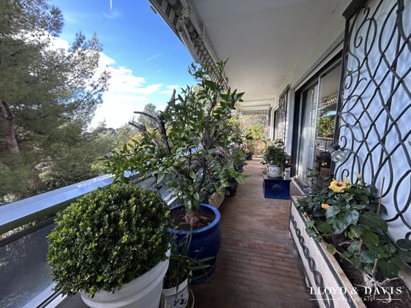 VENTE VIAGER OCCUPE DANS UNE RESIDENCE GRAND STANDING