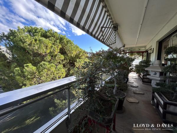 VENTE VIAGER OCCUPE DANS UNE RESIDENCE GRAND STANDING