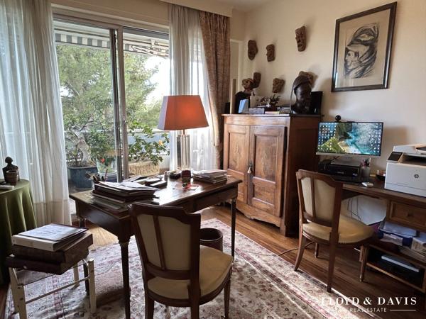 VENTE VIAGER OCCUPE DANS UNE RESIDENCE GRAND STANDING