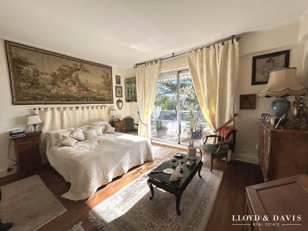 VENTE VIAGER OCCUPE DANS UNE RESIDENCE GRAND STANDING