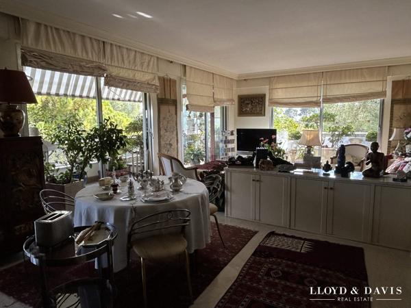 VENTE VIAGER OCCUPE DANS UNE RESIDENCE GRAND STANDING