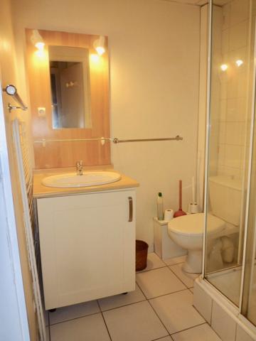 STUDIO MEUBLE RUE ROYALE