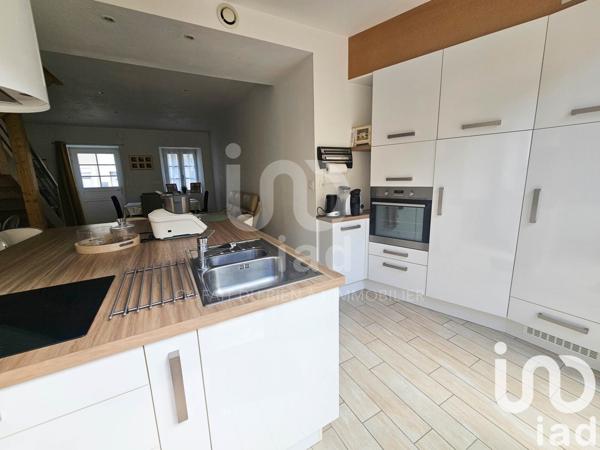 Maison 4 pièces de 80 m² à Saint-Méen-le-Grand (35290)