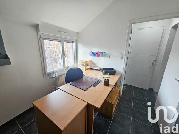 Maison 4 pièces de 80 m² à Saint-Méen-le-Grand (35290)