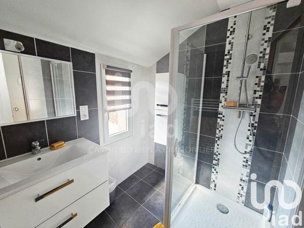 Maison 4 pièces de 80 m² à Saint-Méen-le-Grand (35290)