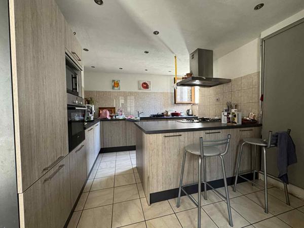 Maison - 5 pièces - 135 m²