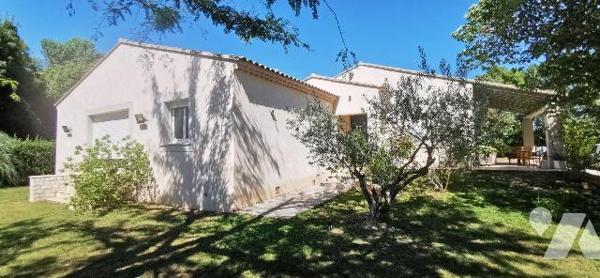Maison à Vendre à Mouriès (13890) en Bouches-du-Rhône (13)

Découvrez cette maison spacieuse ...