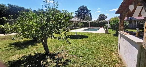 Maison à Vendre à Mouriès (13890) en Bouches-du-Rhône (13)

Découvrez cette maison spacieuse ...