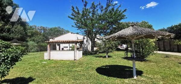 Maison à Vendre à Mouriès (13890) en Bouches-du-Rhône (13)

Découvrez cette maison spacieuse ...