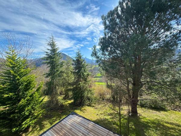 Véritable coin de paradis ! Propriété en montagne