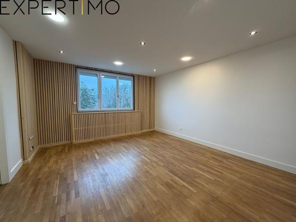 Lons-le-Saunier (39000) Vente appartement F3 rénové de 64m2