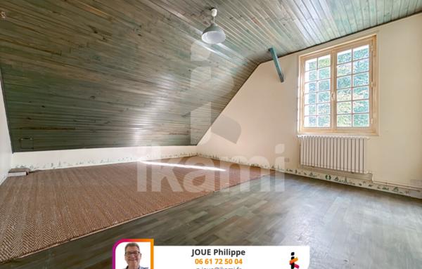 Maison 9 pièces de 224 m2 à Collemiers (89100)