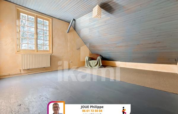 Maison 9 pièces de 224 m2 à Collemiers (89100)