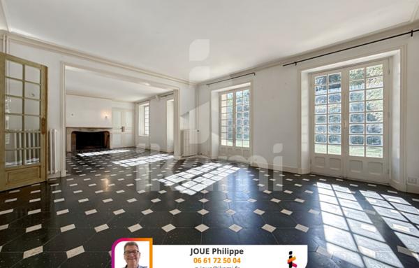 Maison 9 pièces de 224 m2 à Collemiers (89100)