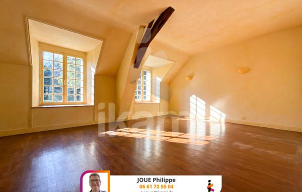 Maison 9 pièces de 224 m2 à Collemiers (89100)