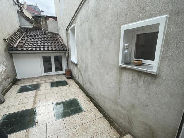 Dpt Yonne (89), à vendre AUXERRE appartement T3 en centre-ville